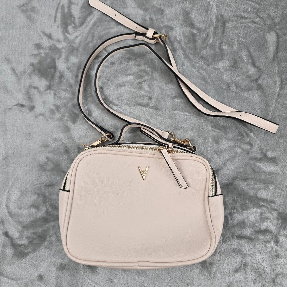 Vanessa Williams Off White Small Purse Handbag Lush Collection